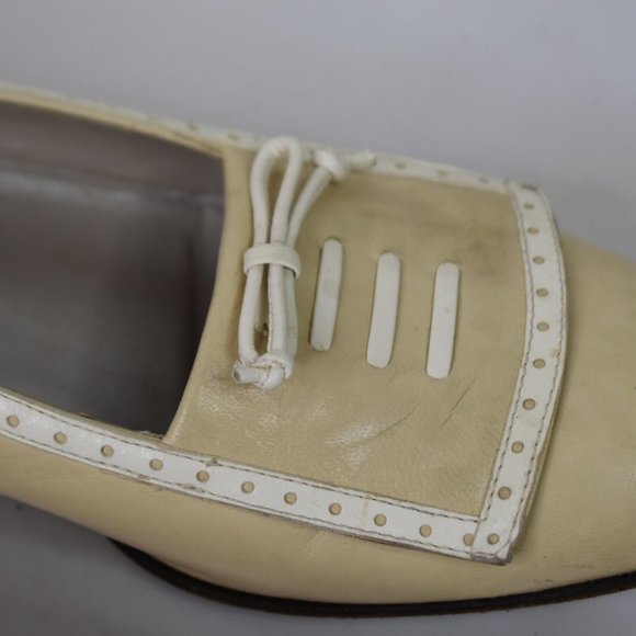 Cole Haan Studio Heels 7 AA Womens Beige Narrow Bow Front Block Heel Slip On - Picture 7 of 13